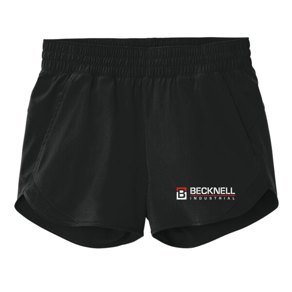   - Women's Repeat Swift Short Thumbnail